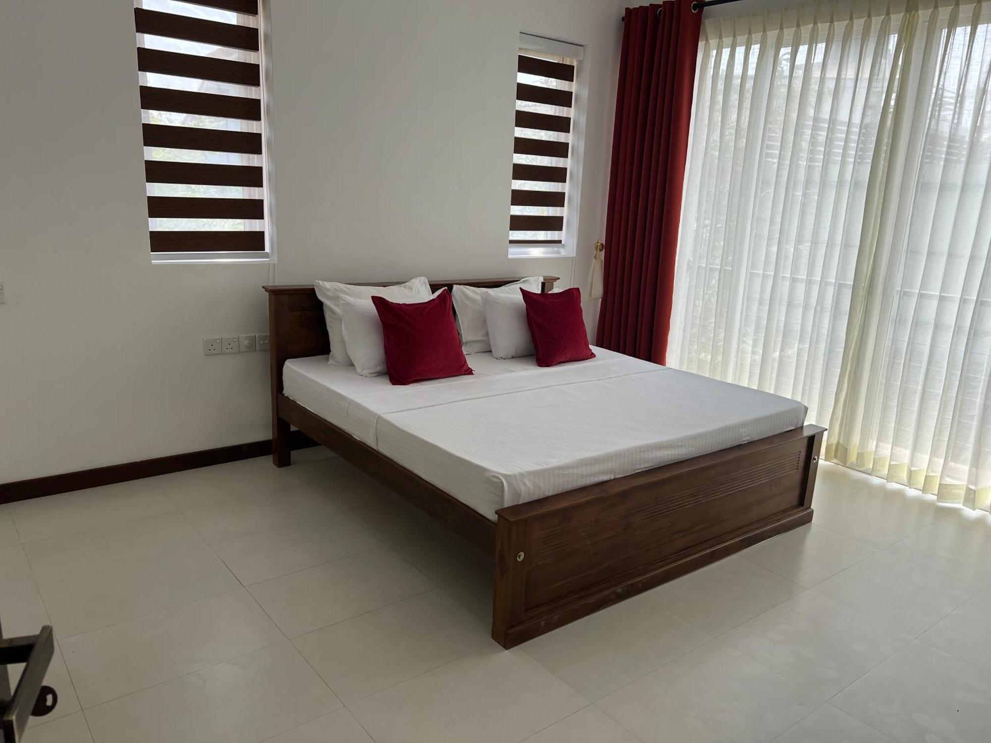 Silina Airport Transit Hotel & Residence Katunayaka Buitenkant foto